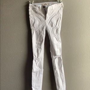 White high waisted jeans